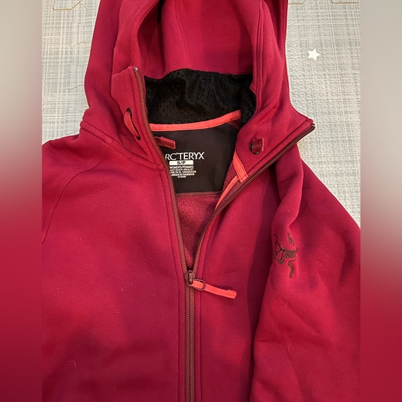 Arc’teryx fleece jacket - Picture 2 of 2